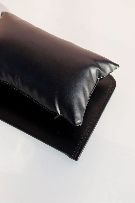 Apoya manos con campo rigido - Solo en Pink Pot Plant