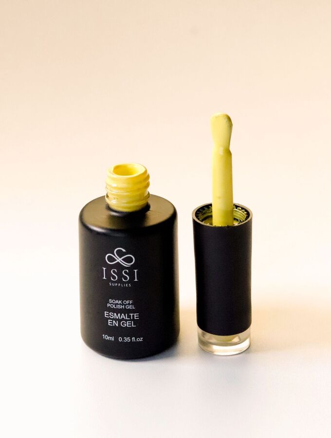 Esmalte semipermanente tono C11 - ISSI Supplies - Solo en Pink Pot Plant