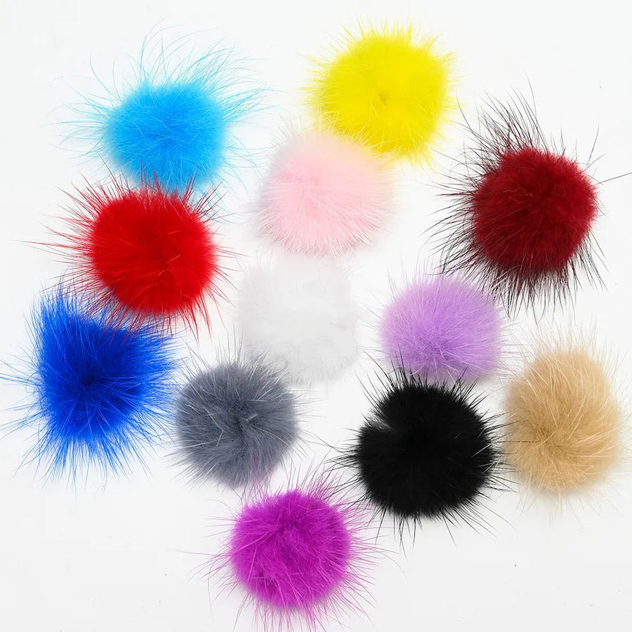 Aplique Pom Pom Beige - Solo en Pink Pot Plant