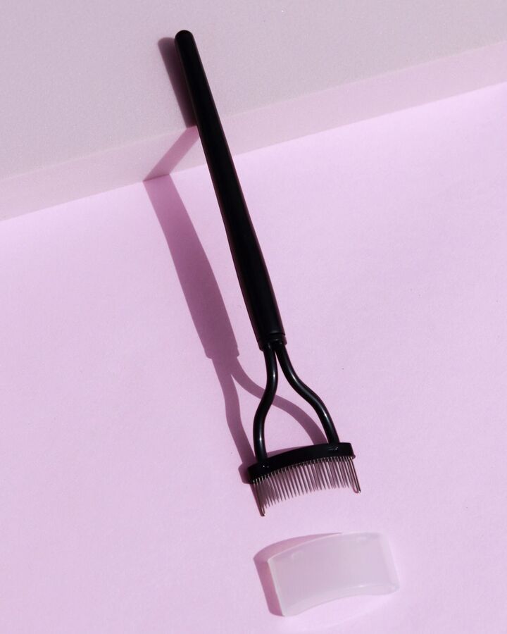 Peine para Pestañas - Solo en Pink Pot Plant