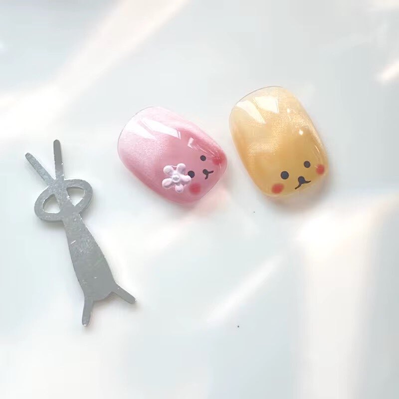 Kit Moldes 2 Conejitos 1 Corazón Metal Efect - ISSI Supplies -  Solo en Pink Pot Plant 