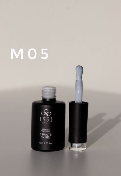 Esmalte semipermanente tono M05 - ISSI Supplies -  Solo en Pink Pot Plant 