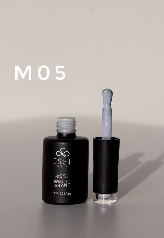 Esmalte semipermanente tono M05 - ISSI Supplies -  Solo en Pink Pot Plant 