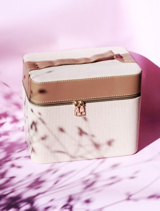 CB01 Maletin con Cierre Beige -  Solo en Pink Pot Plant 