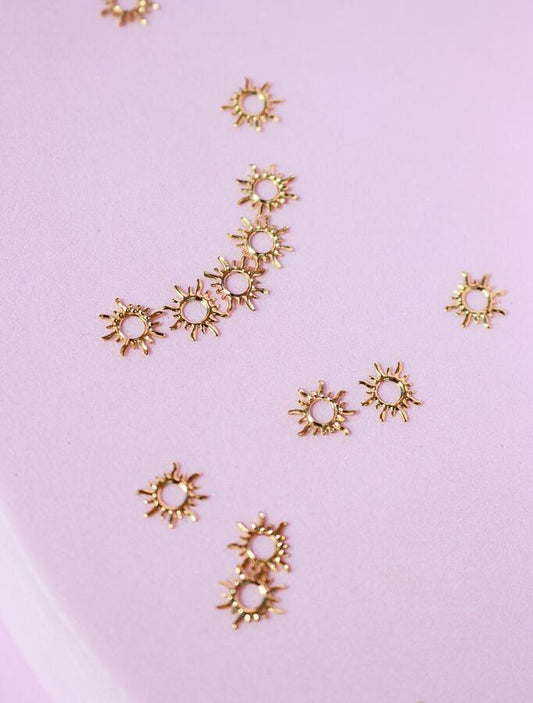 Joyas de Metal D433 Sol Dorado -  Solo en Pink Pot Plant 